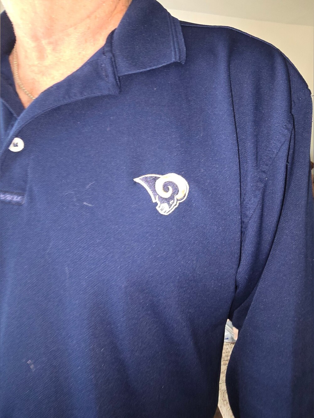NFL RAMS Navy Long-Sleeve Polo Shirt with Embroidered Ram Logo SZ XL Closet